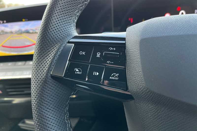 Used Vauxhall Astra 2024 for sale - 76529874: Photo 21