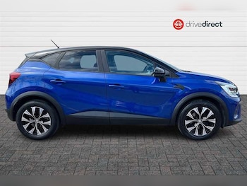 Used Renault Captur 2023 for sale - 79398065: Photo