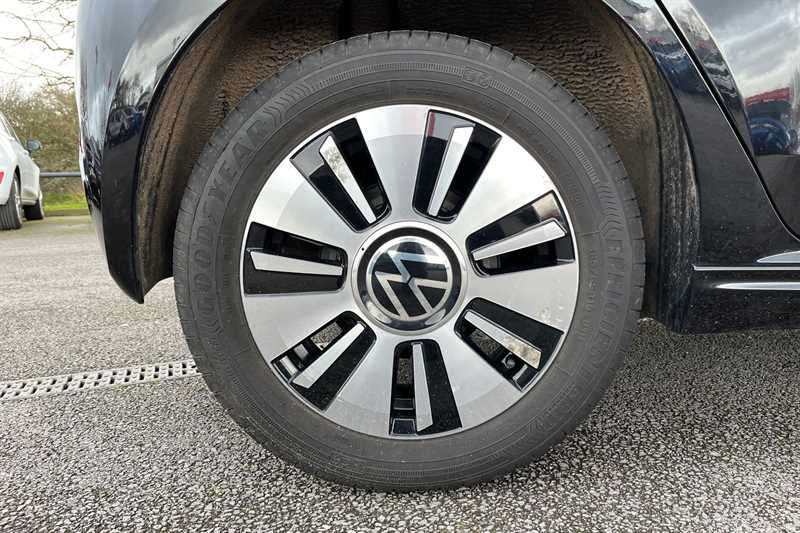 Used Volkswagen up! 2023 for sale - 77844179: Photo 11