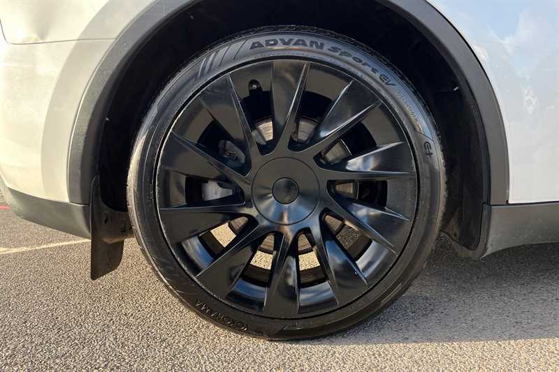 Used Tesla Model Y 2023 for sale - 76890965: Photo 11