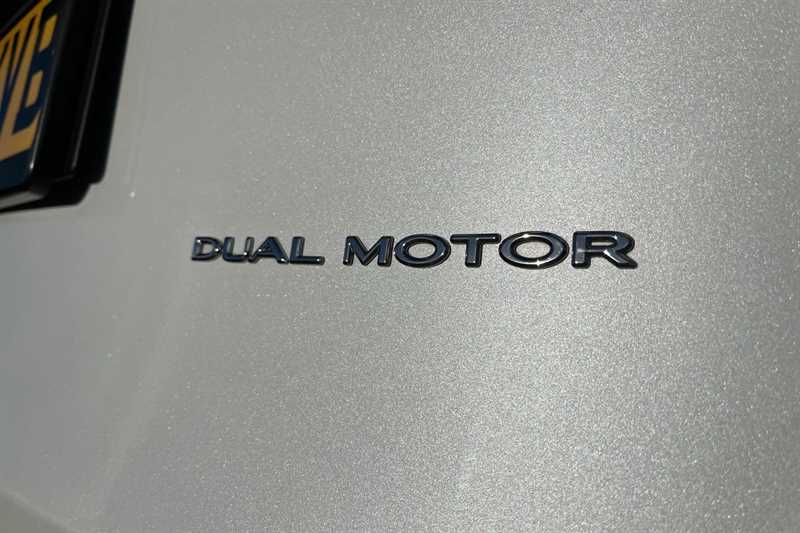 Used Tesla Model Y 2023 for sale - 76890965: Photo 30