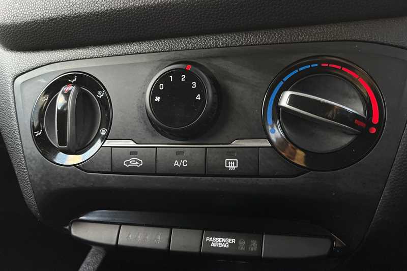 Used Hyundai i20 2020 for sale - 77018526: Photo 15