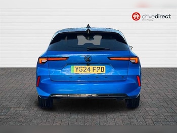 Used Vauxhall Astra 2024 for sale - 76930431: Photo