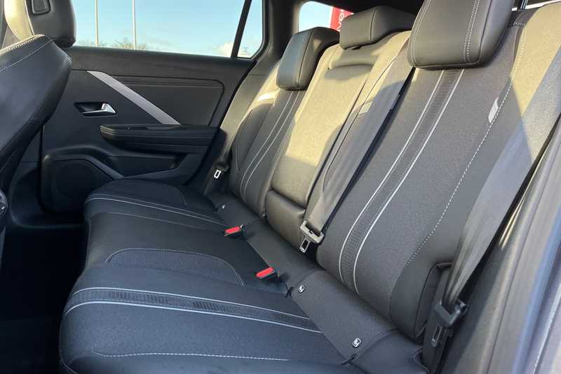 Used Vauxhall Astra 2024 for sale - 77363117: Photo 24