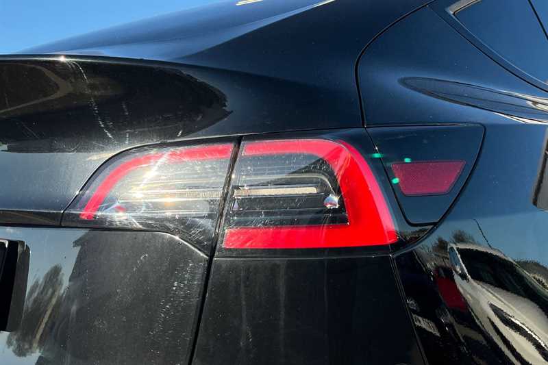 Used Tesla Model Y 2023 for sale - 76776034: Photo 32