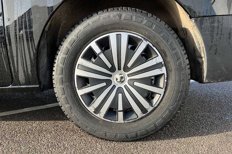 Used Vauxhall Vivaro Life for sale - 77863459: Photo 12