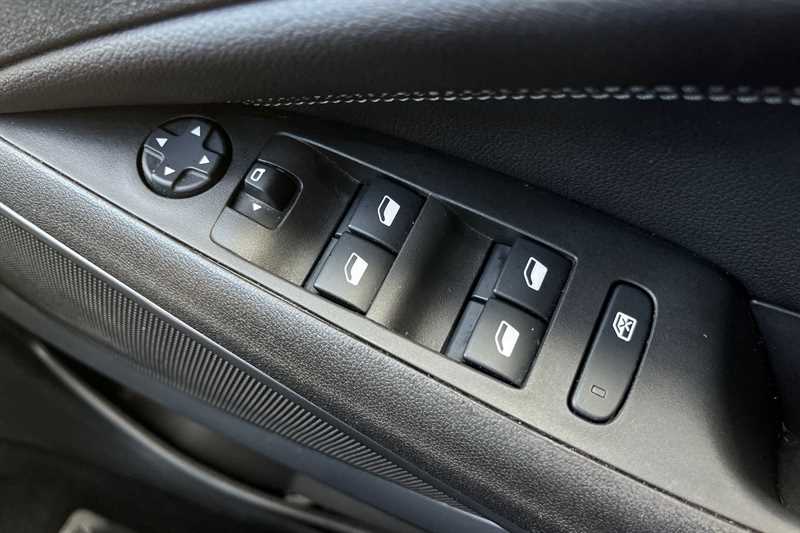 Used Vauxhall Crossland 2022 for sale - 77944901: Photo 16