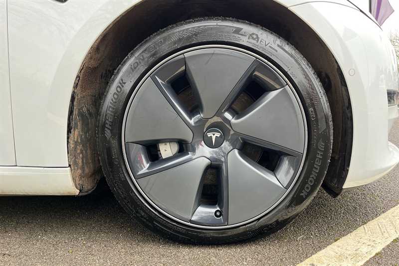 Used Tesla Model 3 2021 for sale - 77930160: Photo 12