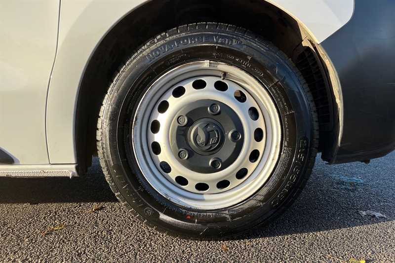 Used Vauxhall Vivaro 2023 for sale - 76956044: Photo 12