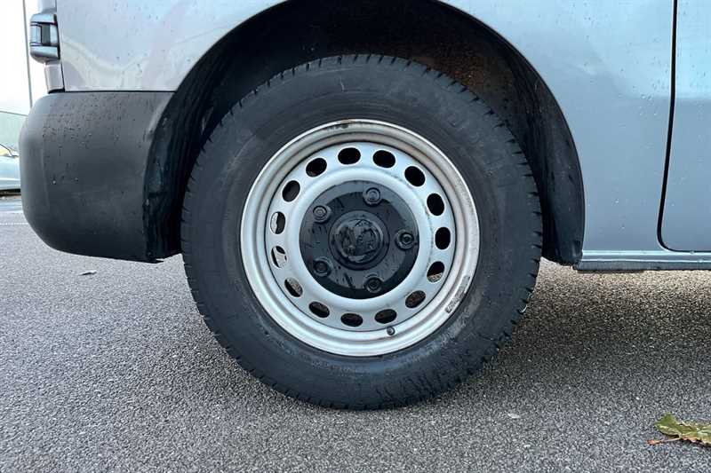 Used Vauxhall Vivaro for sale - 76858172: Photo 11