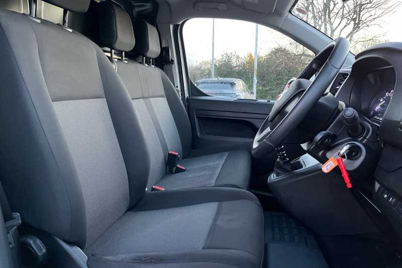 Used Vauxhall Vivaro for sale - 76858172: Photo 23