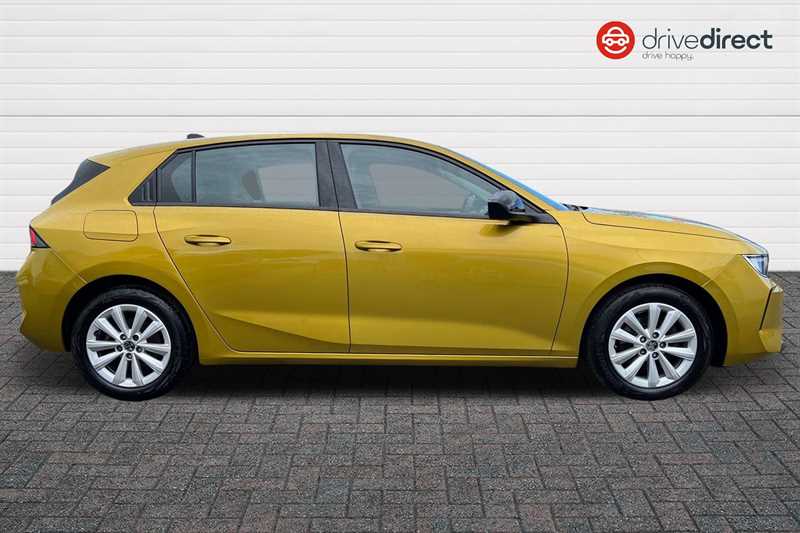 Used Vauxhall Astra 2023 for sale - 76956187: Photo 2
