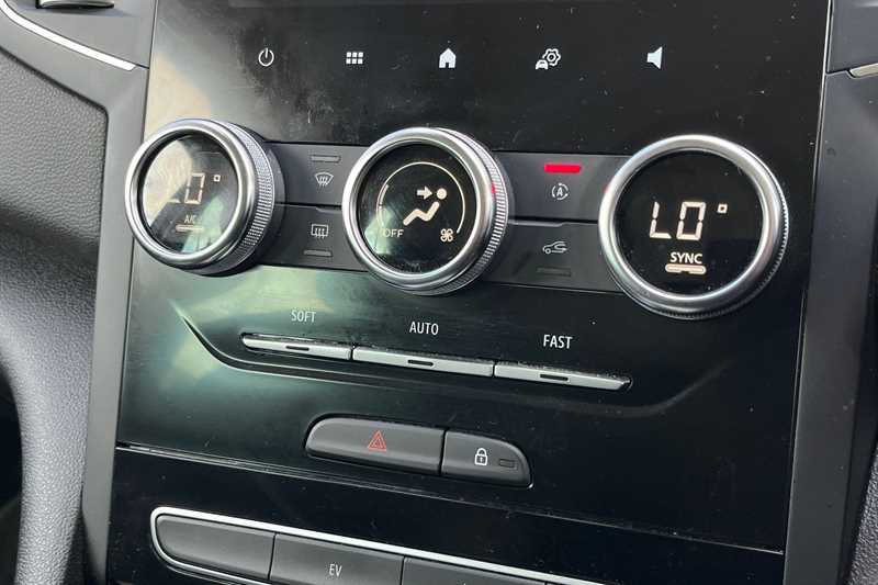 Used Renault Megane 2022 for sale - 76488865: Photo 15