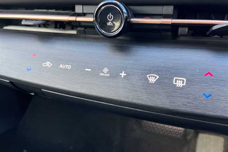 Used Nissan ARIYA 2023 for sale - 77886877: Photo 15