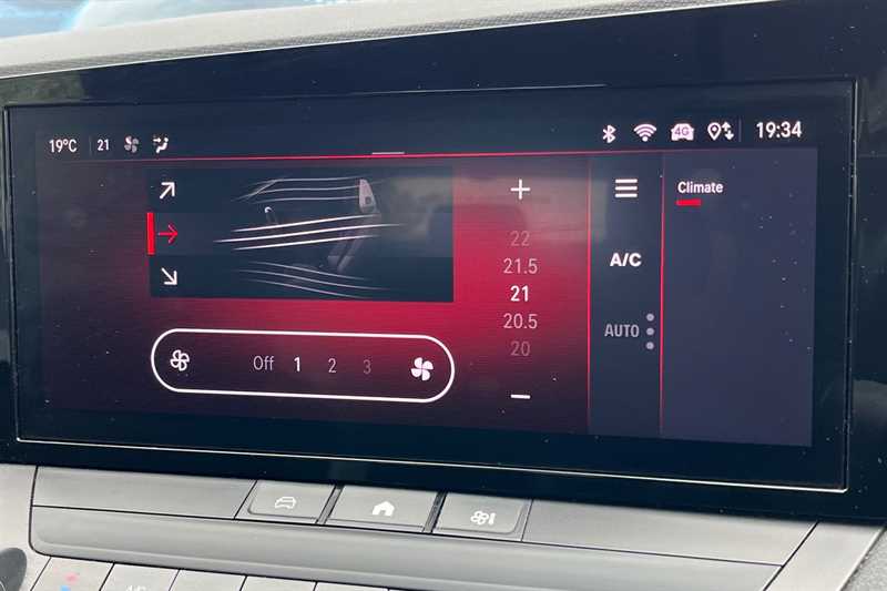 Used Vauxhall Astra 2023 for sale - 76853054: Photo 15