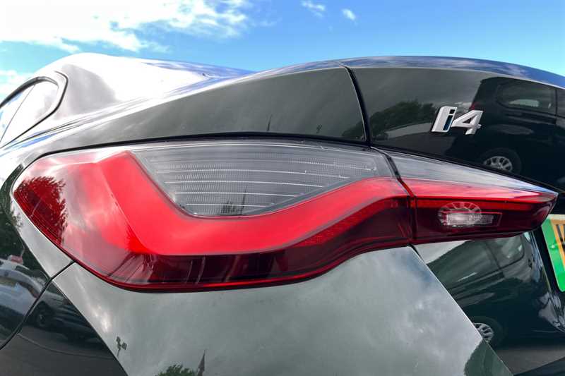 Used BMW i4 2024 for sale - 76733311: Photo 31