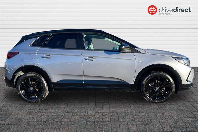 Used Vauxhall Grandland 2023 for sale - 76956589: Photo 2