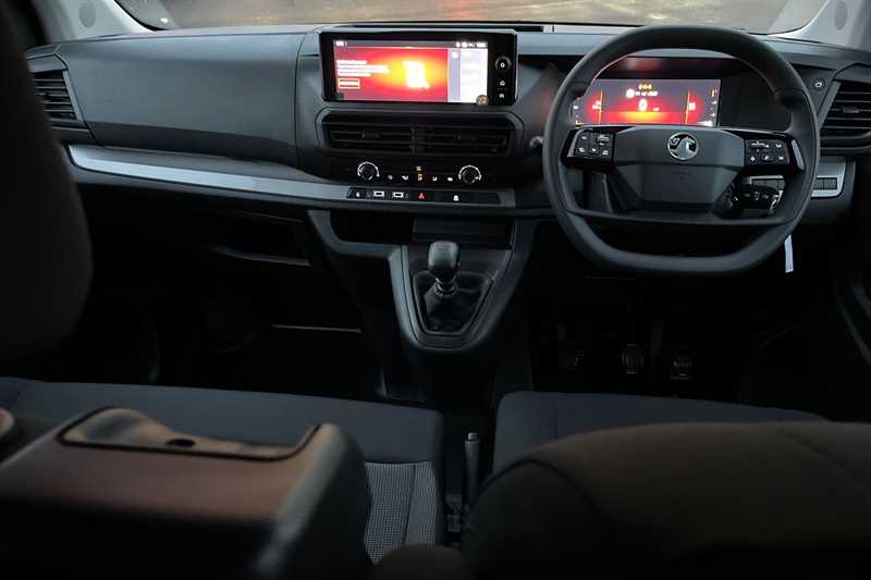 Used Vauxhall Vivaro 2025 for sale - 77362582: Photo 13