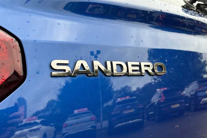 Used Dacia Sandero Stepway 2021 for sale - 76524242: Photo 30