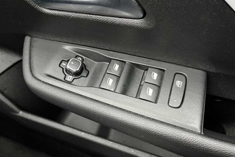 Used Vauxhall Astra 2022 for sale - 76524696: Photo 16