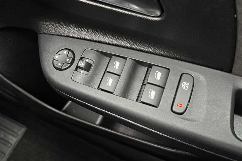 Used Vauxhall Corsa 2025 for sale - 77929709: Photo 16