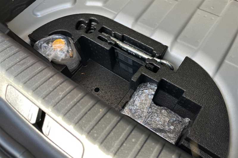 Used Vauxhall Mokka Electric for sale - 76462615: Photo 37