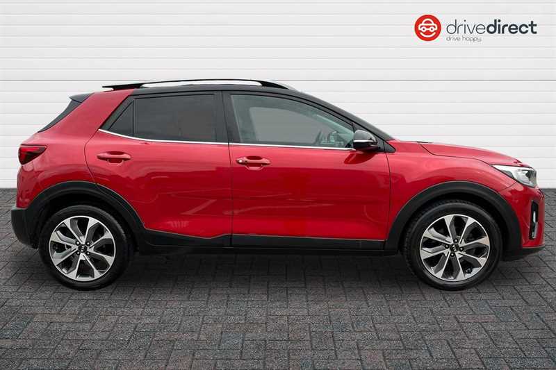 Used Kia Stonic 2018 for sale - 76443896: Photo 2