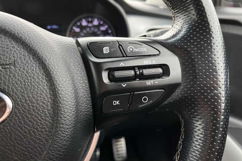 Used Kia Stonic 2018 for sale - 76443896: Photo 22