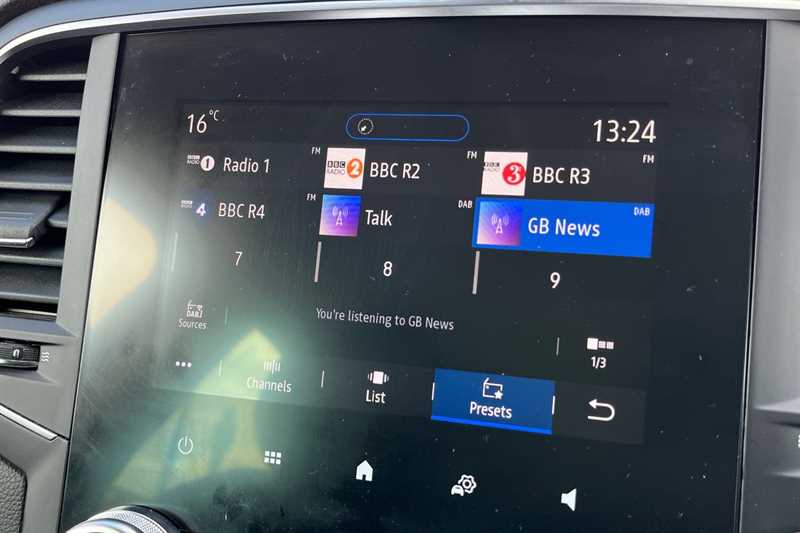 Used Renault Megane 2022 for sale - 76791126: Photo 17