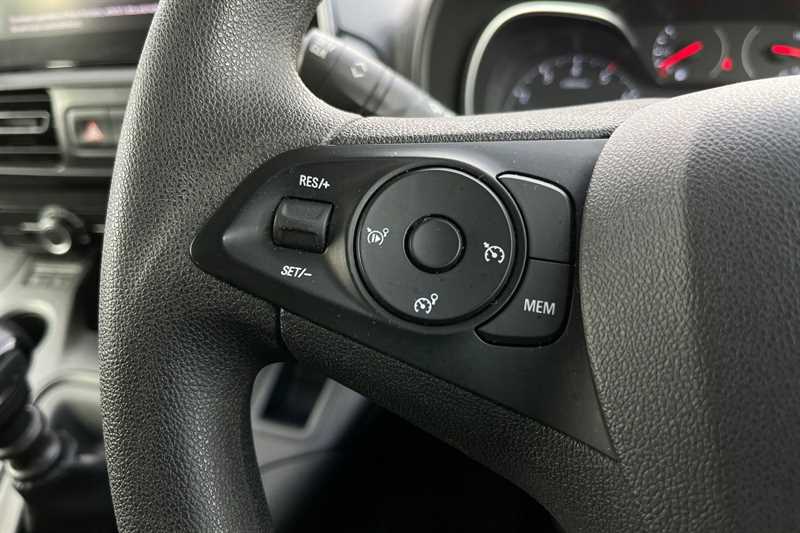 Used Vauxhall Combo Life 2021 for sale - 77711789: Photo 21