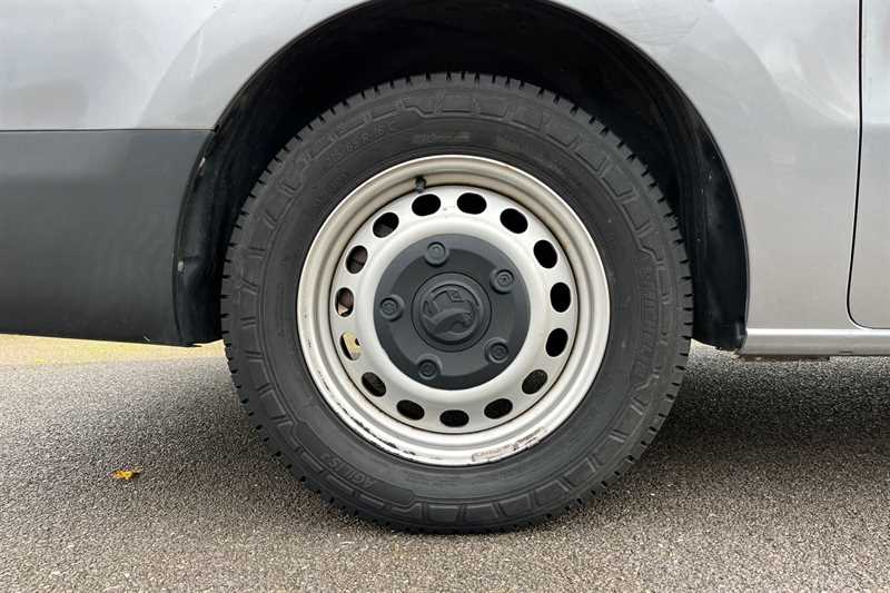 Used Vauxhall Vivaro Life 2022 for sale - 76489506: Photo 9