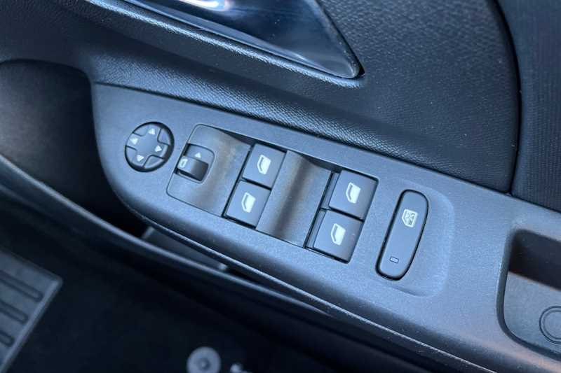 Used Vauxhall Corsa 2022 for sale - 76004581: Photo 16