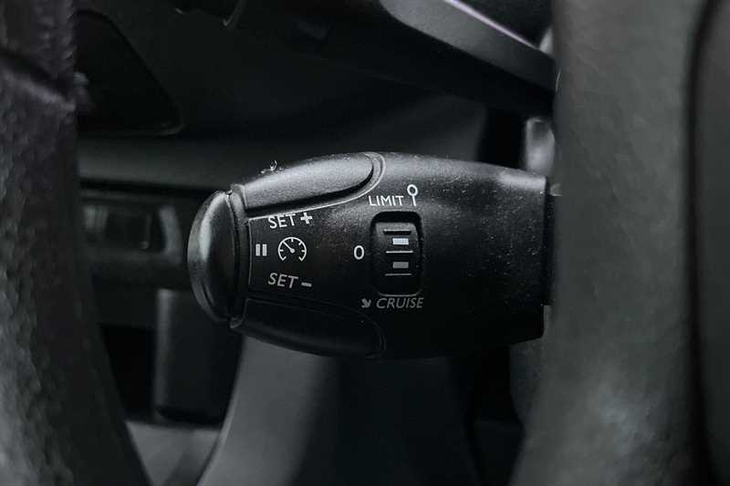 Used Vauxhall Vivaro 2023 for sale - 76930799: Photo 21