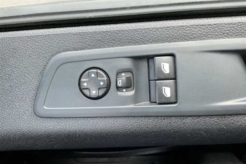 Used Vauxhall Vivaro 2023 for sale - 78160505: Photo 16