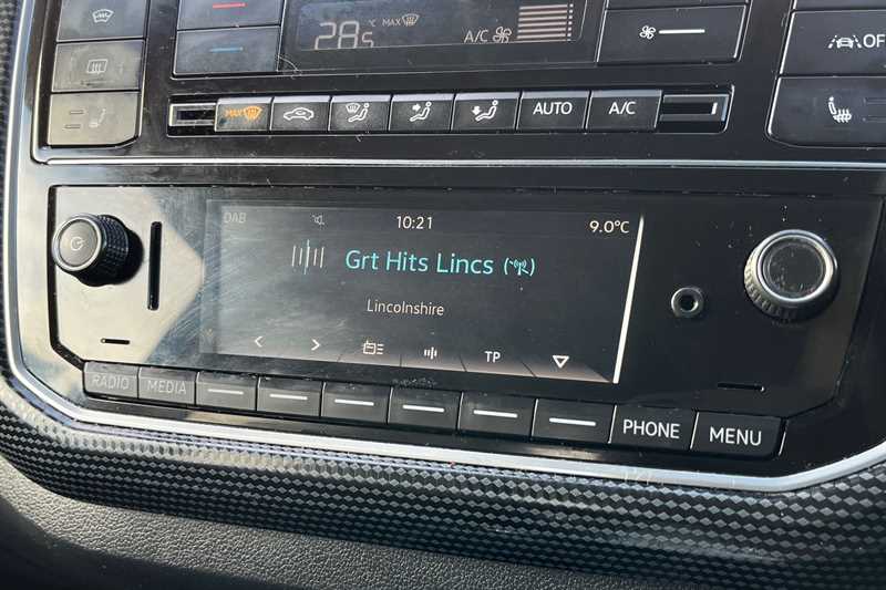 Used Volkswagen up! 2021 for sale - 76756391: Photo 17