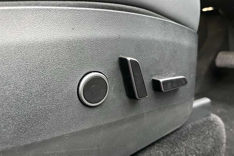 Used Tesla Model Y 2022 for sale - 78050924: Photo 26