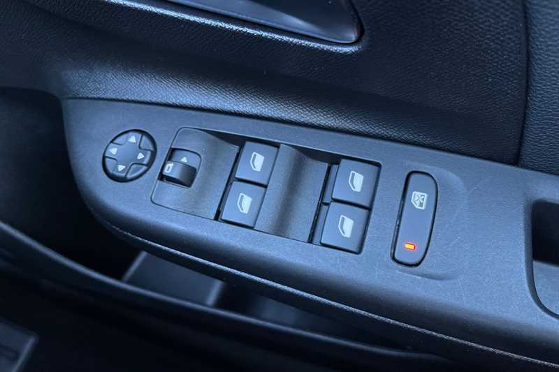 Used Vauxhall Corsa 2022 for sale - 77699709: Photo 16