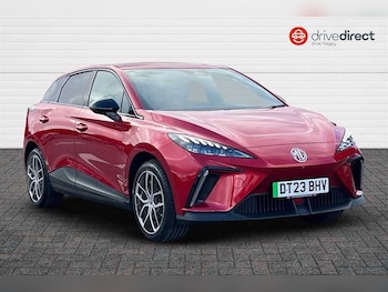 2023 - 64kWh Trophy Long Range Hatchback 5dr Electric Auto (203 ps)