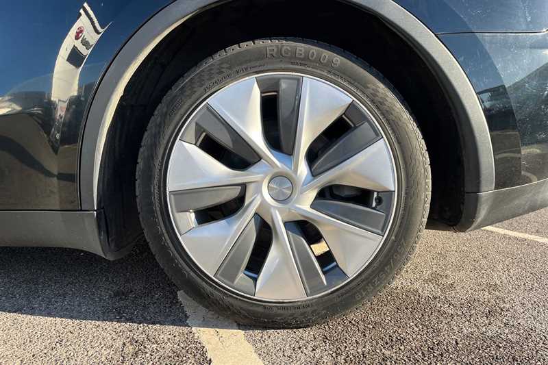 Used Tesla Model Y 2023 for sale - 76939815: Photo 10