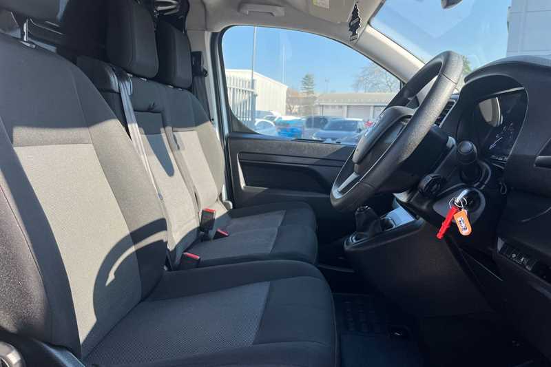 Used Vauxhall Vivaro 2023 for sale - 78222106: Photo 23