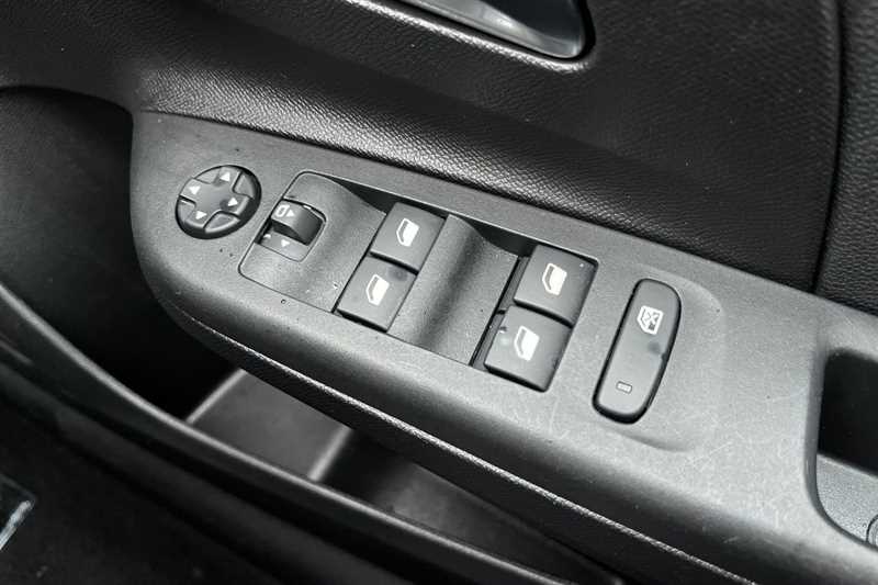 Used Vauxhall Corsa 2024 for sale - 77700458: Photo 16