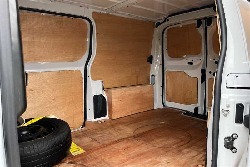 Used Vauxhall Vivaro 2024 for sale - 78222104: Photo 24