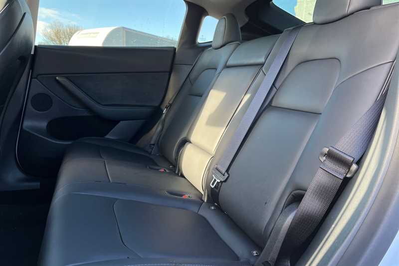 Used Tesla Model Y 2022 for sale - 76756841: Photo 24