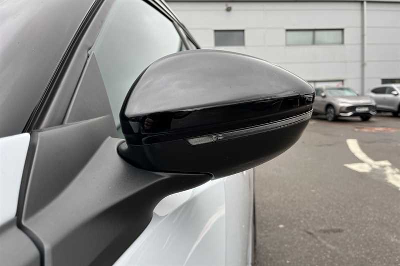 Used Peugeot 2008 2023 for sale - 76490217: Photo 35