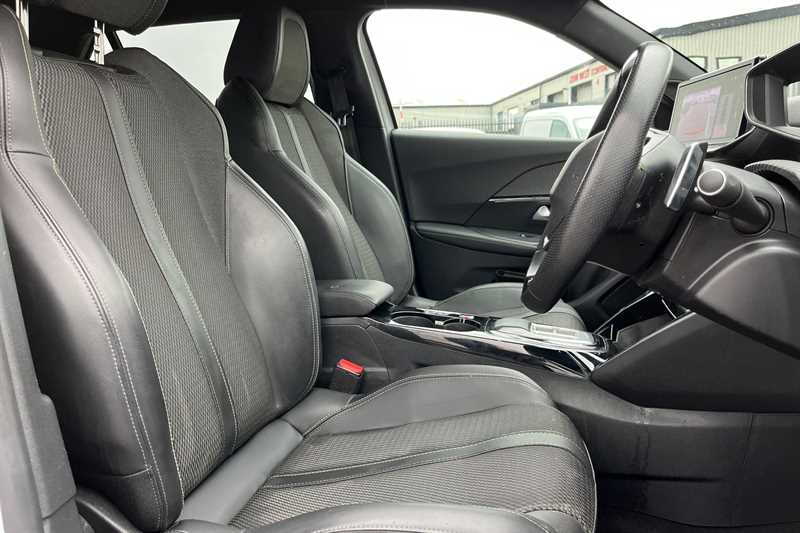 Used Peugeot 2008 for sale - 76462450: Photo 23