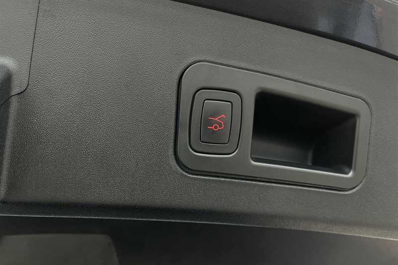 Used Tesla Model S 2020 for sale - 76298584: Photo 39