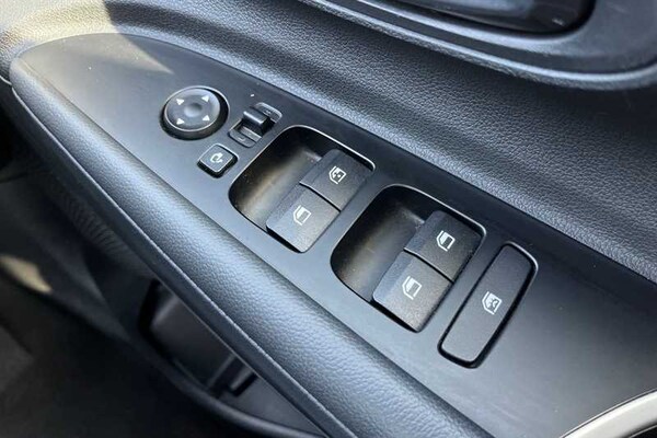 Used Hyundai i20 2022 for sale - 76088198: Photo 16
