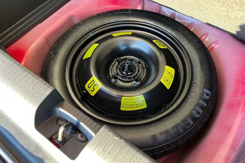 Used Vauxhall Crossland 2022 for sale - 76852860: Photo 37