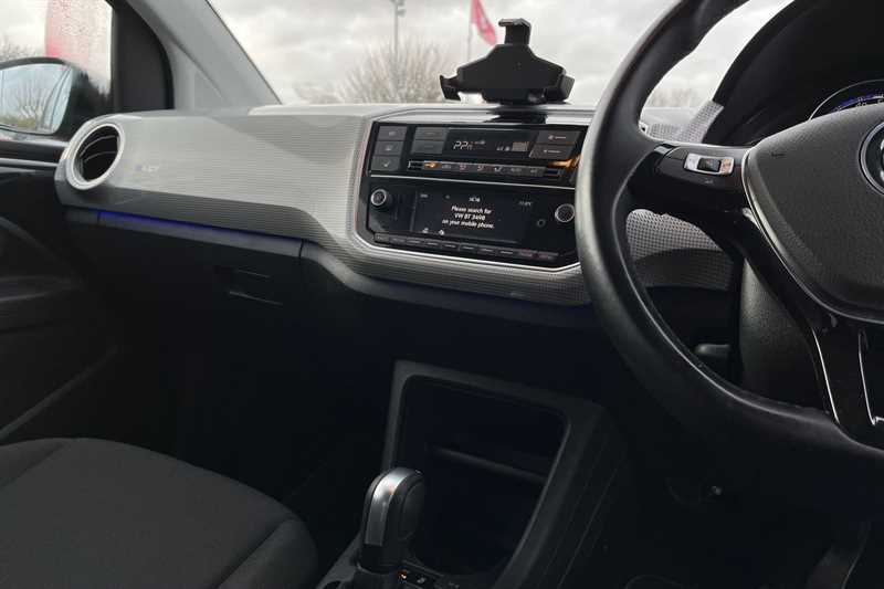 Used Volkswagen up! 2023 for sale - 78138604: Photo 14