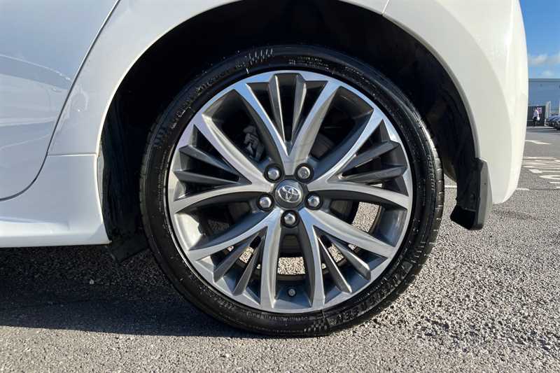 Used Toyota Yaris 2020 for sale - 76124989: Photo 10